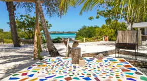 The Mida Creek Hotel - Image 4