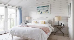 Beachfront House w Pool & Steam - Image 2