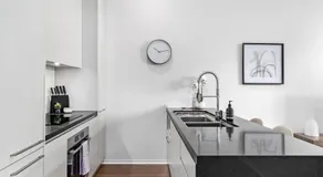 Kerridge St Apartments by Urban Rest - Image 5