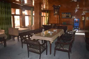 Jamal Hotel - Image 5