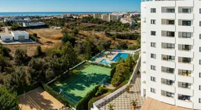 Panoramic Sea View 1 Bedroom Apartment - Image 4