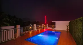 Munderi Green Mounts - Family Rooms with Swimming Pool - Image 3