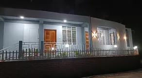 Living Roots Lodge - Image 3