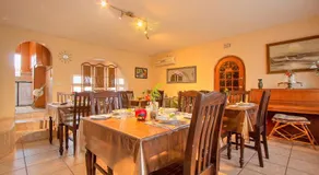 All over Africa Guest house - Image 4