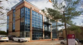 Cotels 7Zero1 Aparthotel Serviced Apartments with Parking & Reception - Image 3