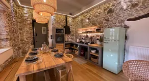 The Stone House - Image 5