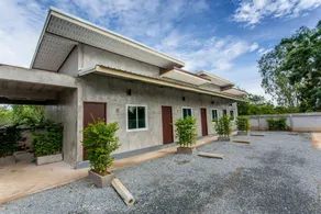 Sun Resort - Image 2