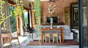 Puri Kasih Gottlieb - Image 4