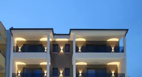 Athinais Luxury Apartments - Image 4