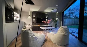 Contemporary Annex - Image 2