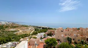 Beach & Golf Townhouse in Bahía de Casares - Image 4