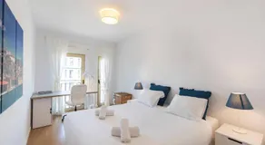 Comfortable Apartment in Campo Pequeno - Image 2
