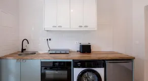 Albatross Apartments - Image 4