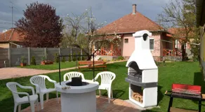 Liliom Apartman - Image 3