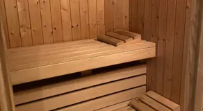 Apartamento \"Draußen am See\" com Sauna Privada, Jardim & Wi-Fi - Image 2