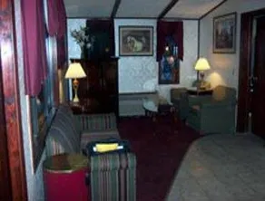 Kings Inn Michigan City - Image 2