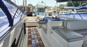 Desirè Charming House Boat - Image 5