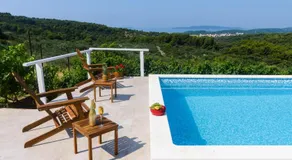 Casa totalmente equipada con jardín, piscina y terraza | Vistas al mar - Image 4