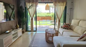 Sotogrande Marina Sea Apartment - Image 2