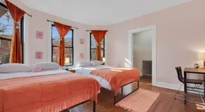 Peachy Paradise in East Rock Near DT/Yale - Image 2