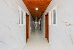 Hotel O Saibaba Temple Chintal Formerly Himagiri Luxury Room - Image 5