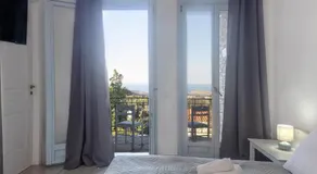 Perla Pool Hotel Andros - Image 2