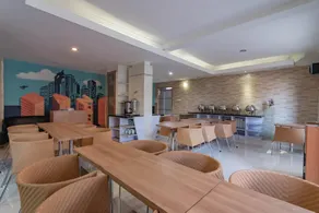 RedDoorz At Hotel Arimbi Dewi Sartika Baru - Image 3