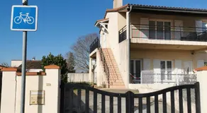 Beau T4 lumineux au calme, grande terrasse - Image 2