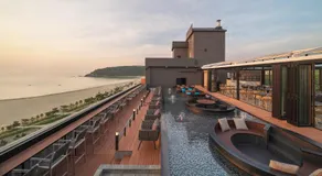 Two Y Hotel - Image 4