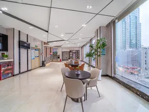 IU Hotel Chongqing Yangjiaping Pedestrian Street Subway Station - Image 4