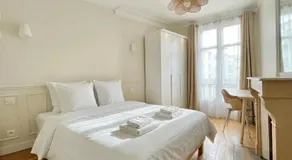 Georges V 1 Bedroom Lux - Image 5