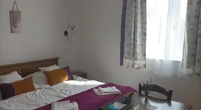Thermália Vendégházak - Levendula Apartman - Image 2