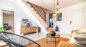 Villa Gravisi by Villa Plus - Image 2