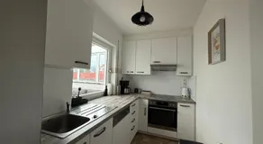 100qm-3 Room-Free Privat Parking-WIFI-SN Apartment - Image 2