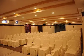 Green Grande Inn - Image 5