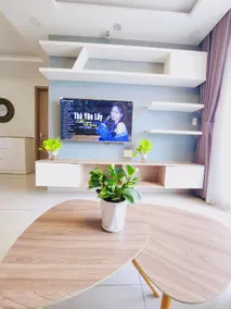 Scenic Valley Apartment - Image 4