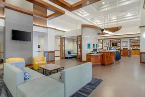 The IAH Houston Hotel - Image 2