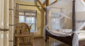 Kyaninga Royal Cottage - Image 2