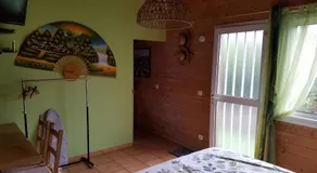 Yvrac chambre d'hôtes indépendante - Image 2