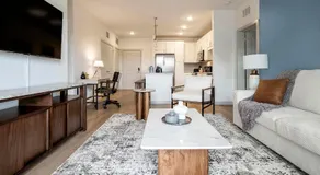 Landing Chic 1BD Pool Gym - Image 2