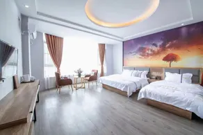 Ruihan Theme Hotel - Image 2