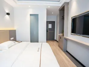ZhenYuan Hotel - Image 4