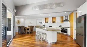 Beecheyana North - Beach Villa with heated pool - Image 4