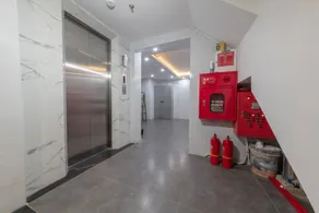 Ly Apartment - Image 4