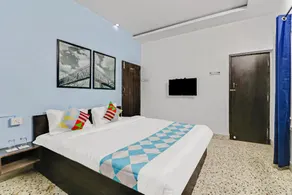 OYO Home 61852 Delightful Stays Jadavpur - Image 2