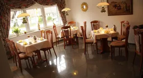 Hotel Edel - Image 2