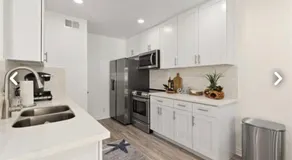 Beach Condo - Image 4
