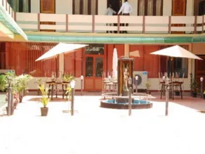 Gnaanams Hotel and Restaurant - Image 2