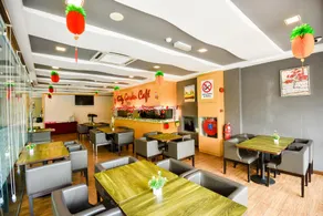 Ritz Suites - Image 2