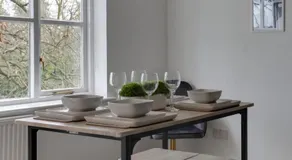Entire home/flat perfect for contractors - Image 3
